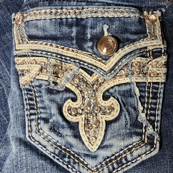 Rock Revival Women's Boot Cut Jeans with Embellished Pockets Size 25 - Picture 2 of 9